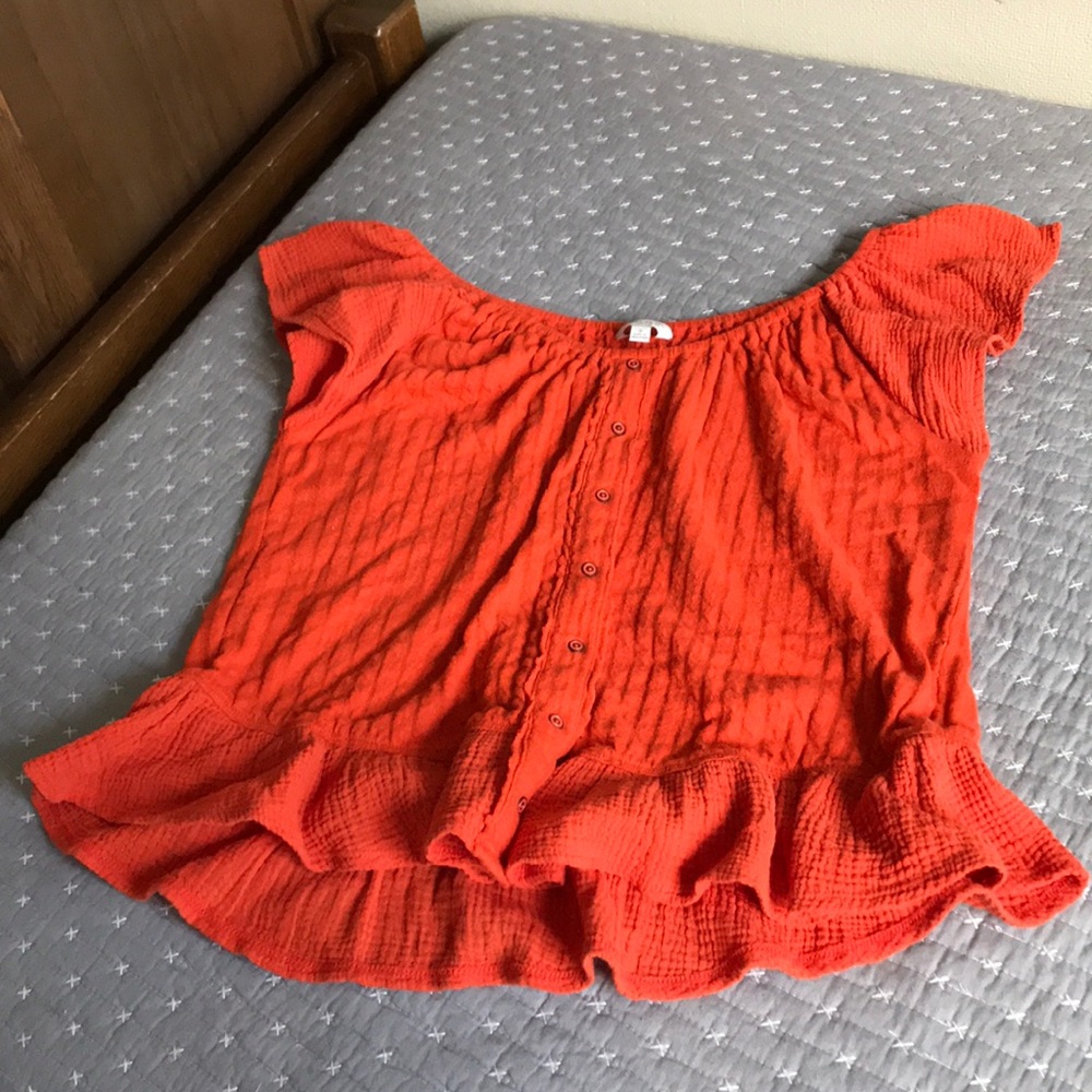 Cute off the shoulder OR NOT dark orange flowy top